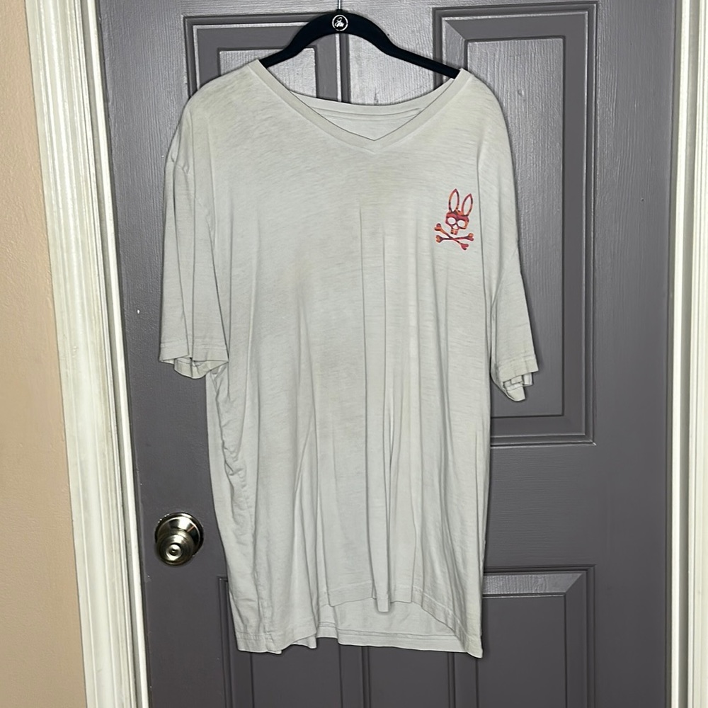 Men’s psycho v neck